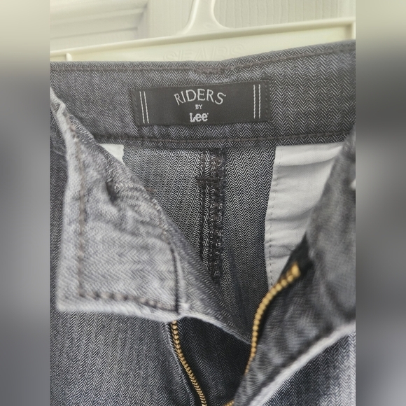 Riders by Lee Herringbone chino gray jeans Ladies - Picture 3 of 5